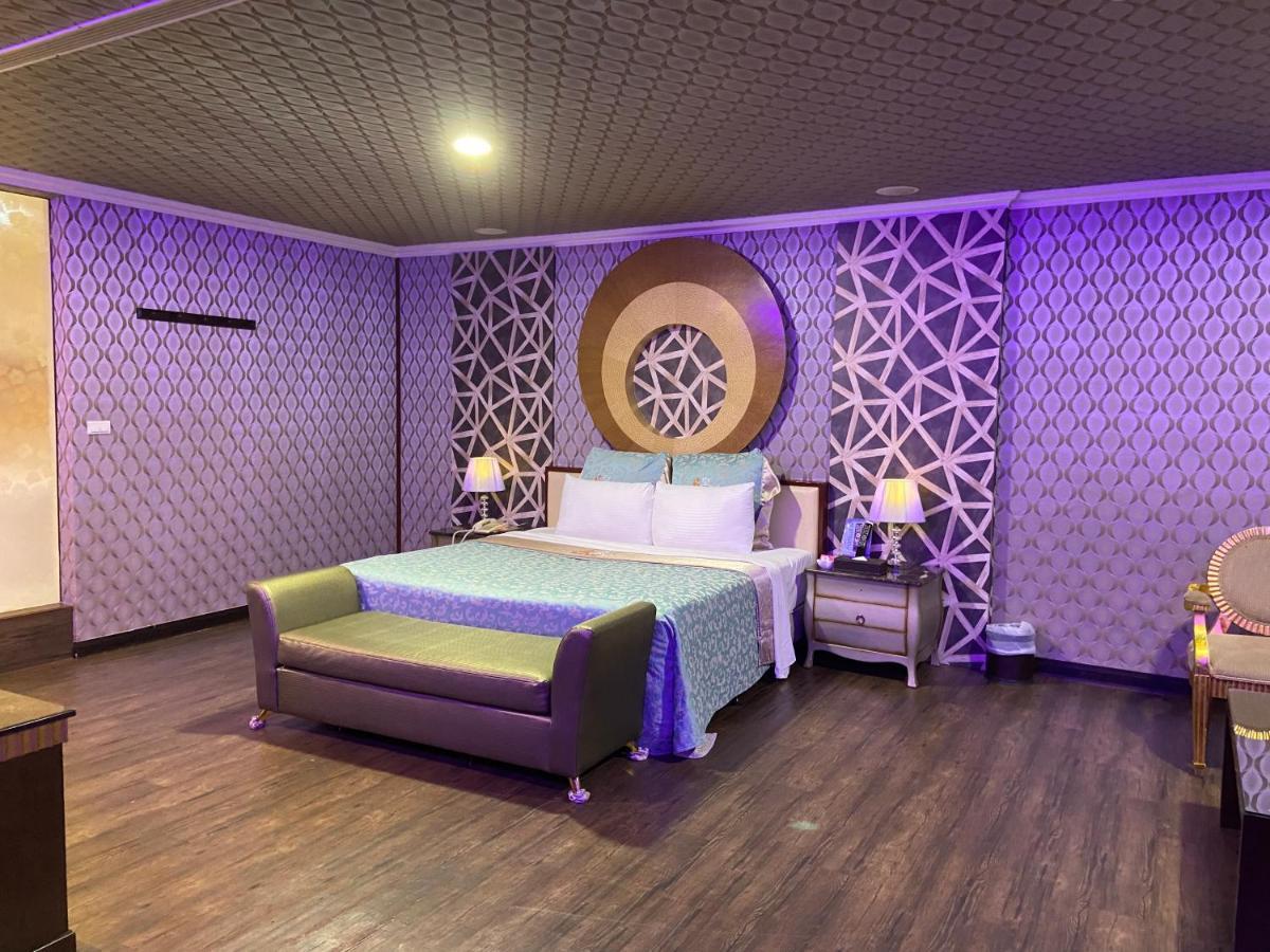 Huang Xing Boutique Hotel Pingtung Ngoại thất bức ảnh