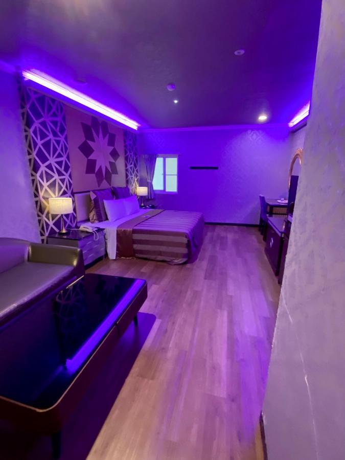Huang Xing Boutique Hotel Pingtung Ngoại thất bức ảnh