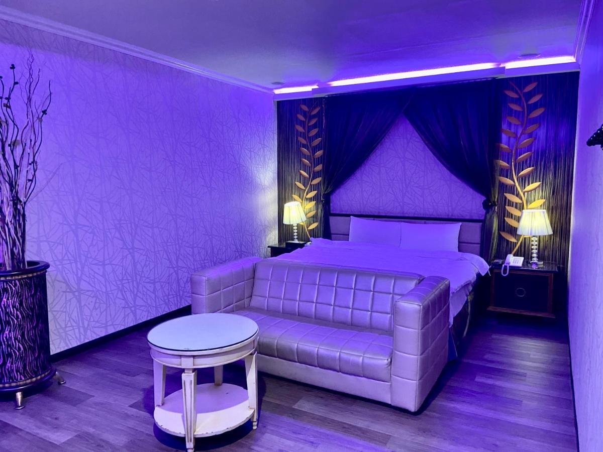 Huang Xing Boutique Hotel Pingtung Ngoại thất bức ảnh
