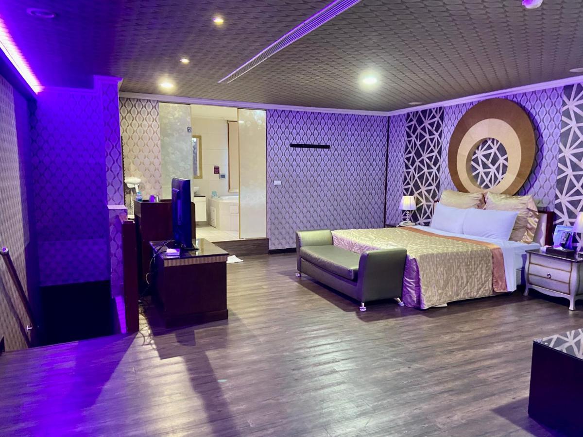 Huang Xing Boutique Hotel Pingtung Ngoại thất bức ảnh