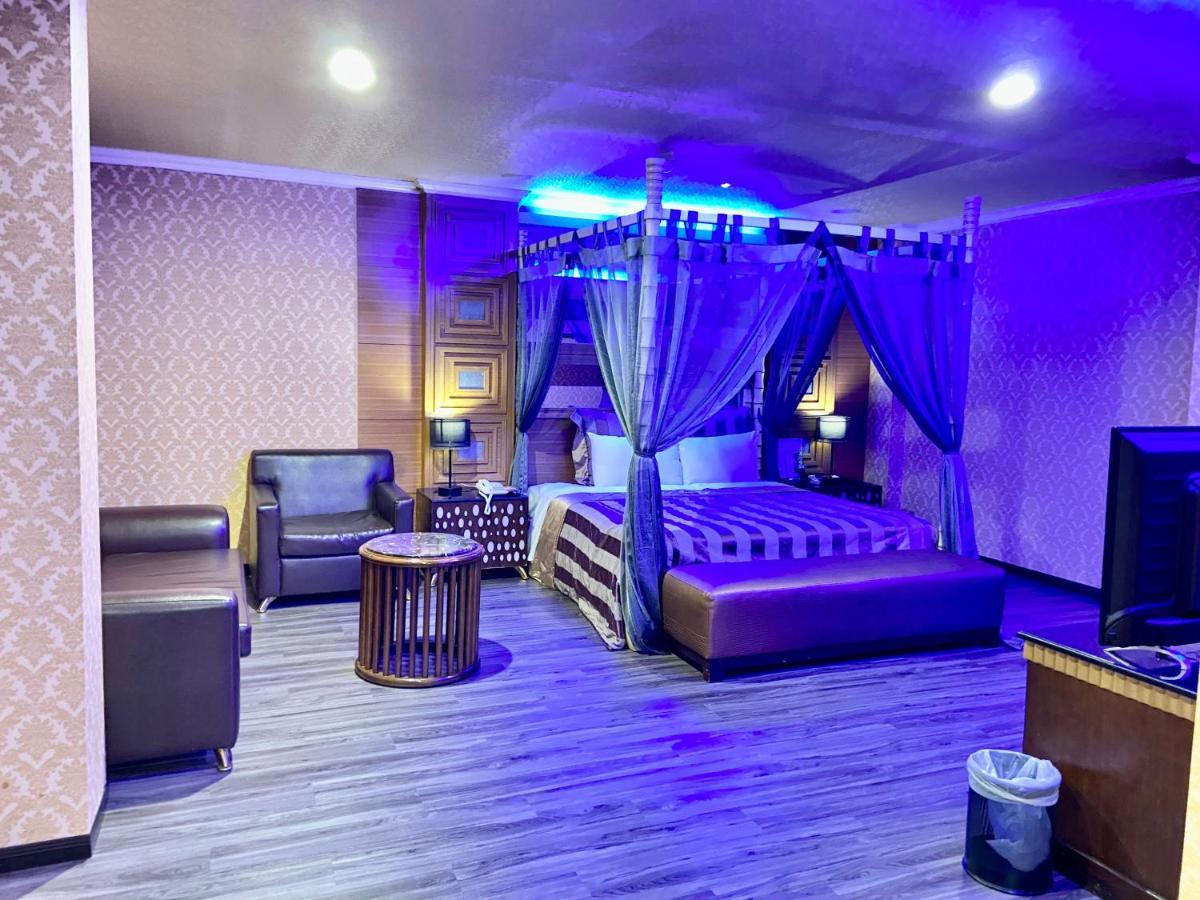 Huang Xing Boutique Hotel Pingtung Ngoại thất bức ảnh