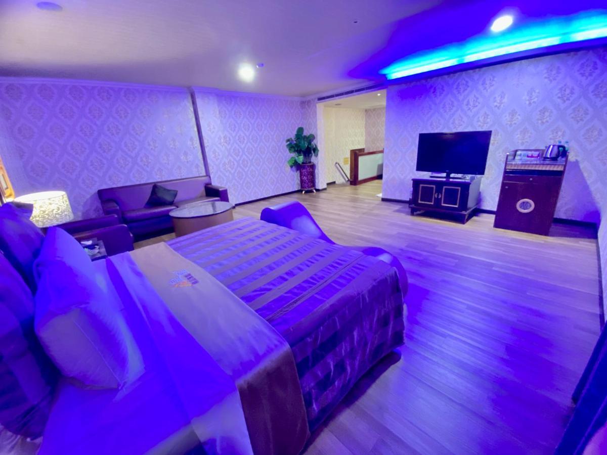 Huang Xing Boutique Hotel Pingtung Ngoại thất bức ảnh