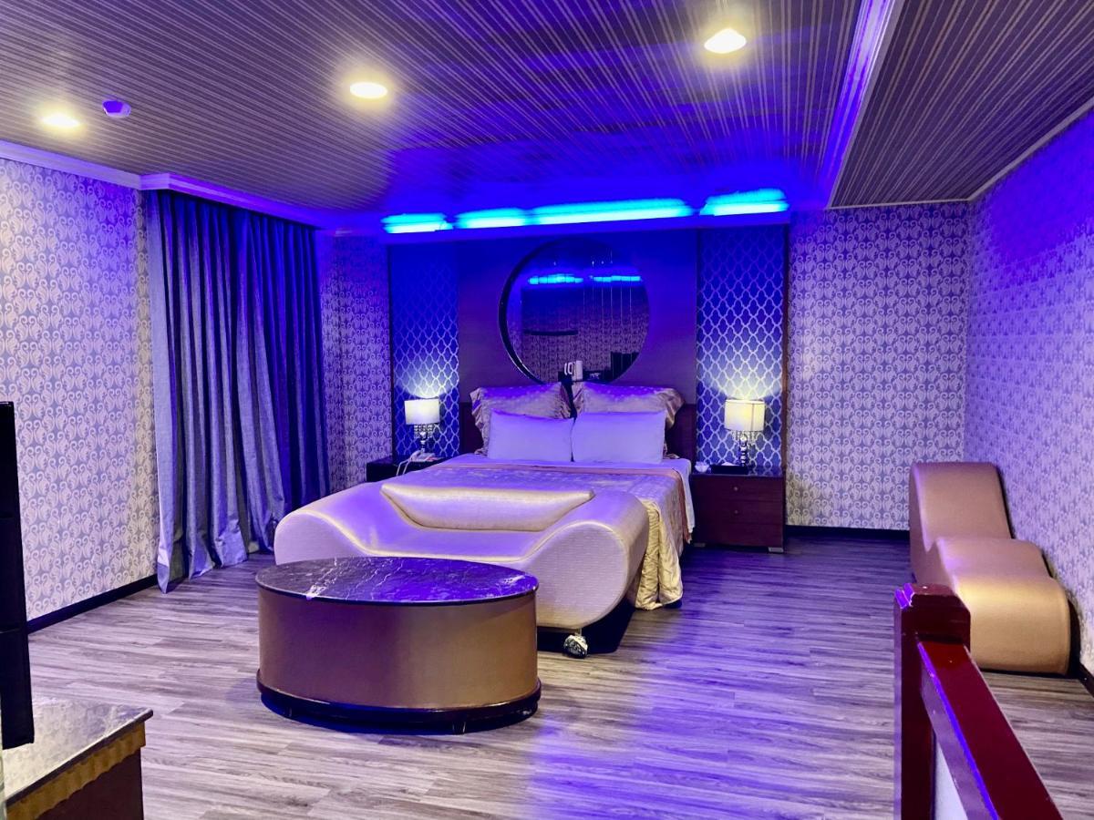 Huang Xing Boutique Hotel Pingtung Ngoại thất bức ảnh