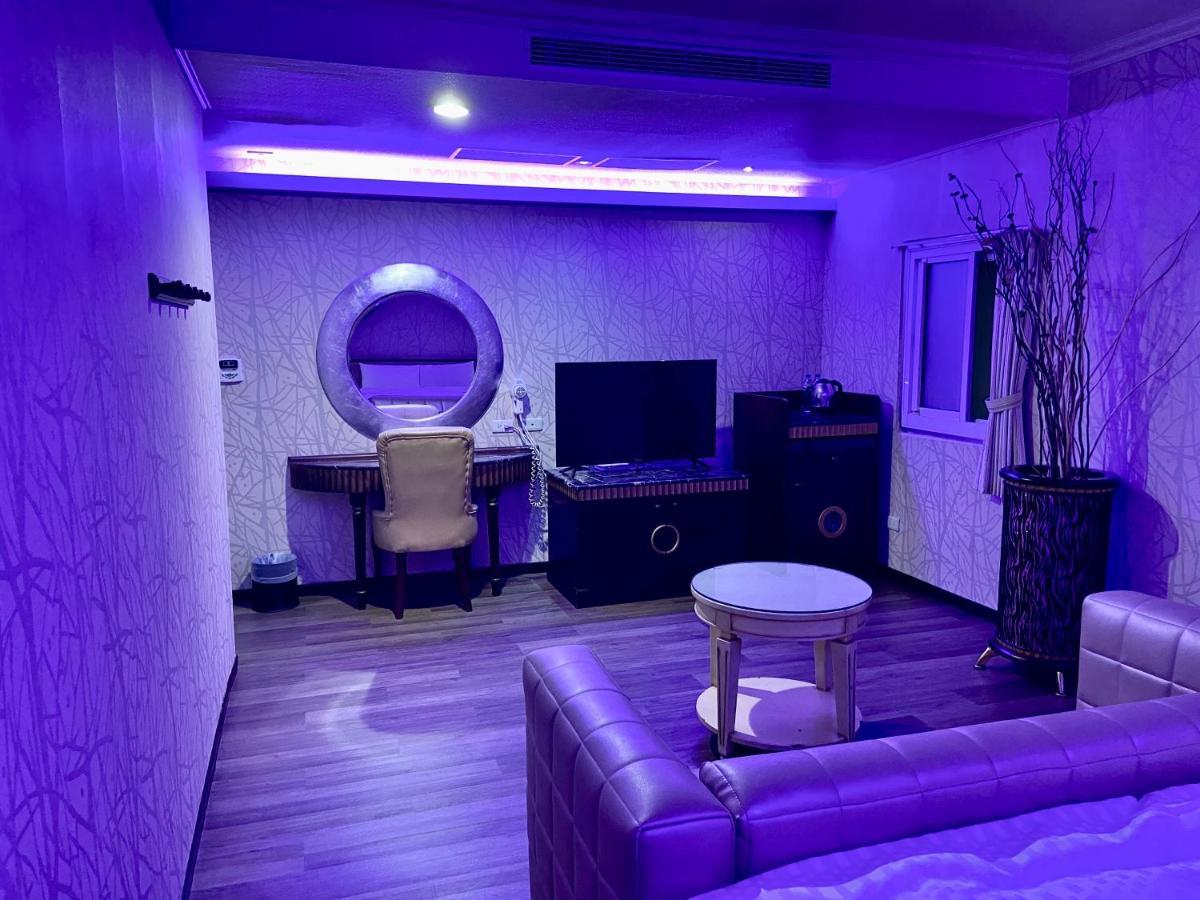 Huang Xing Boutique Hotel Pingtung Ngoại thất bức ảnh