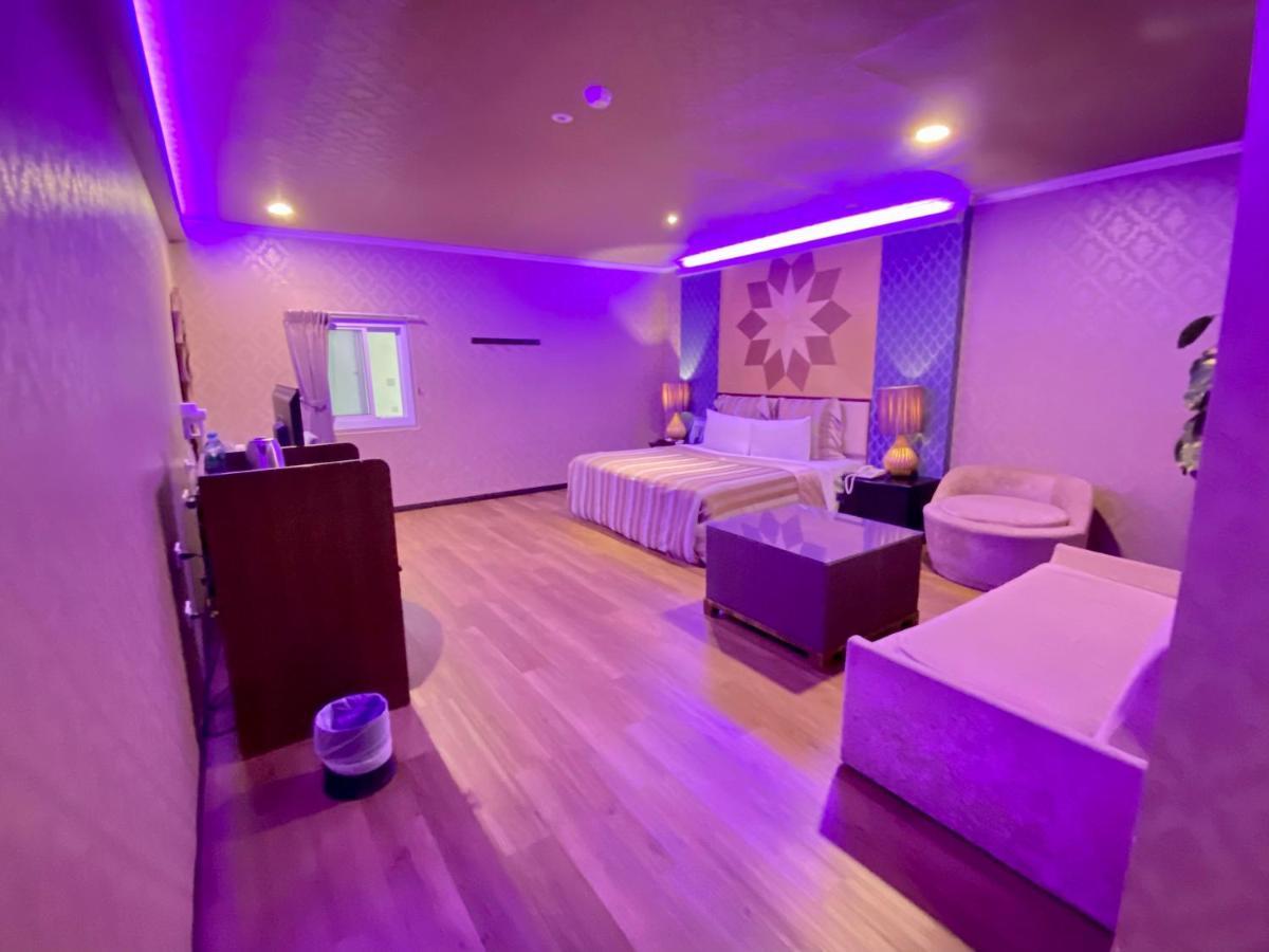 Huang Xing Boutique Hotel Pingtung Ngoại thất bức ảnh