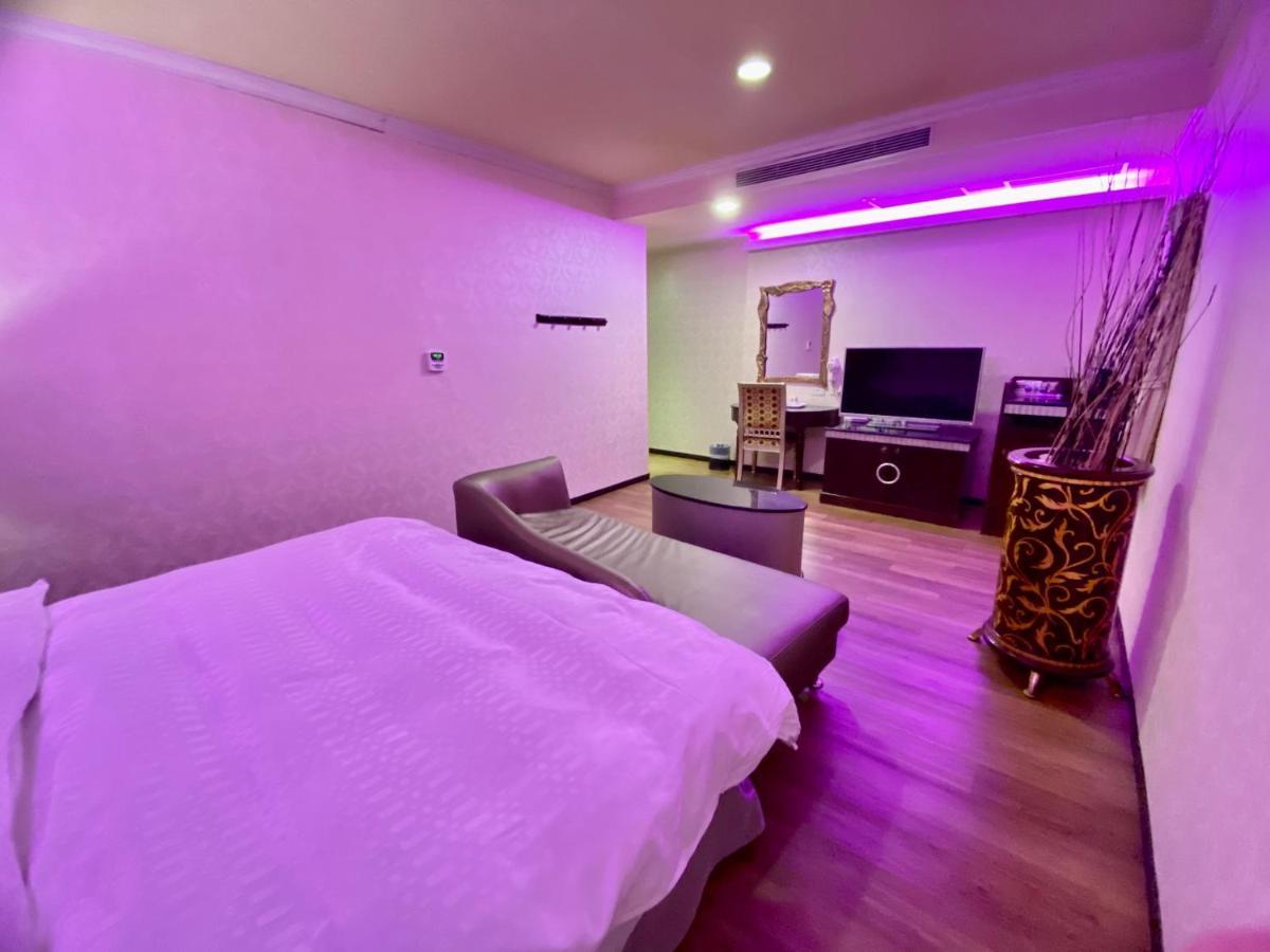 Huang Xing Boutique Hotel Pingtung Ngoại thất bức ảnh