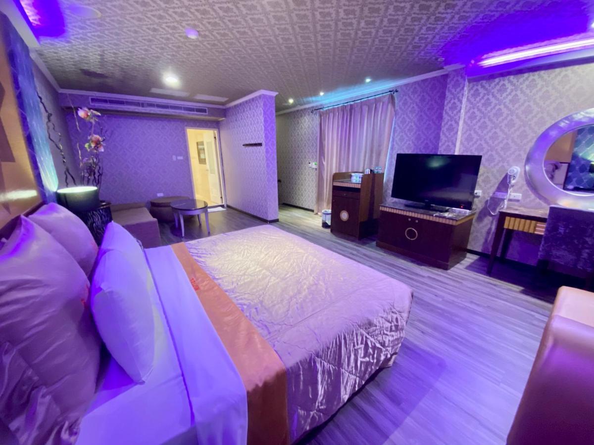 Huang Xing Boutique Hotel Pingtung Ngoại thất bức ảnh