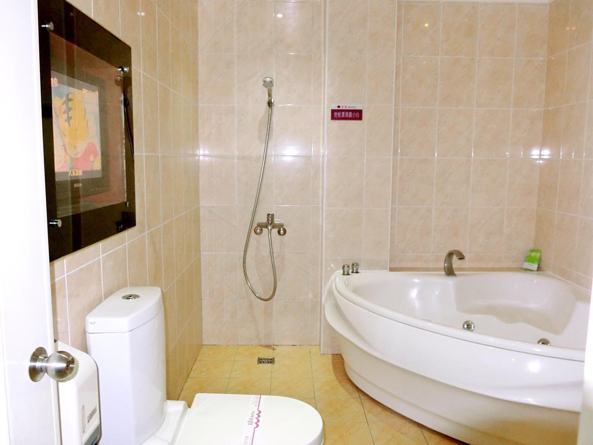 Huang Xing Boutique Hotel Pingtung Ngoại thất bức ảnh